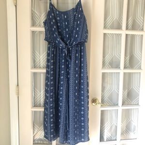 Summer Jumpsuit with Flattering Tie